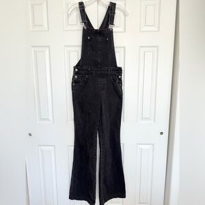 Free People- We The Free Black Denim Overalls size 27